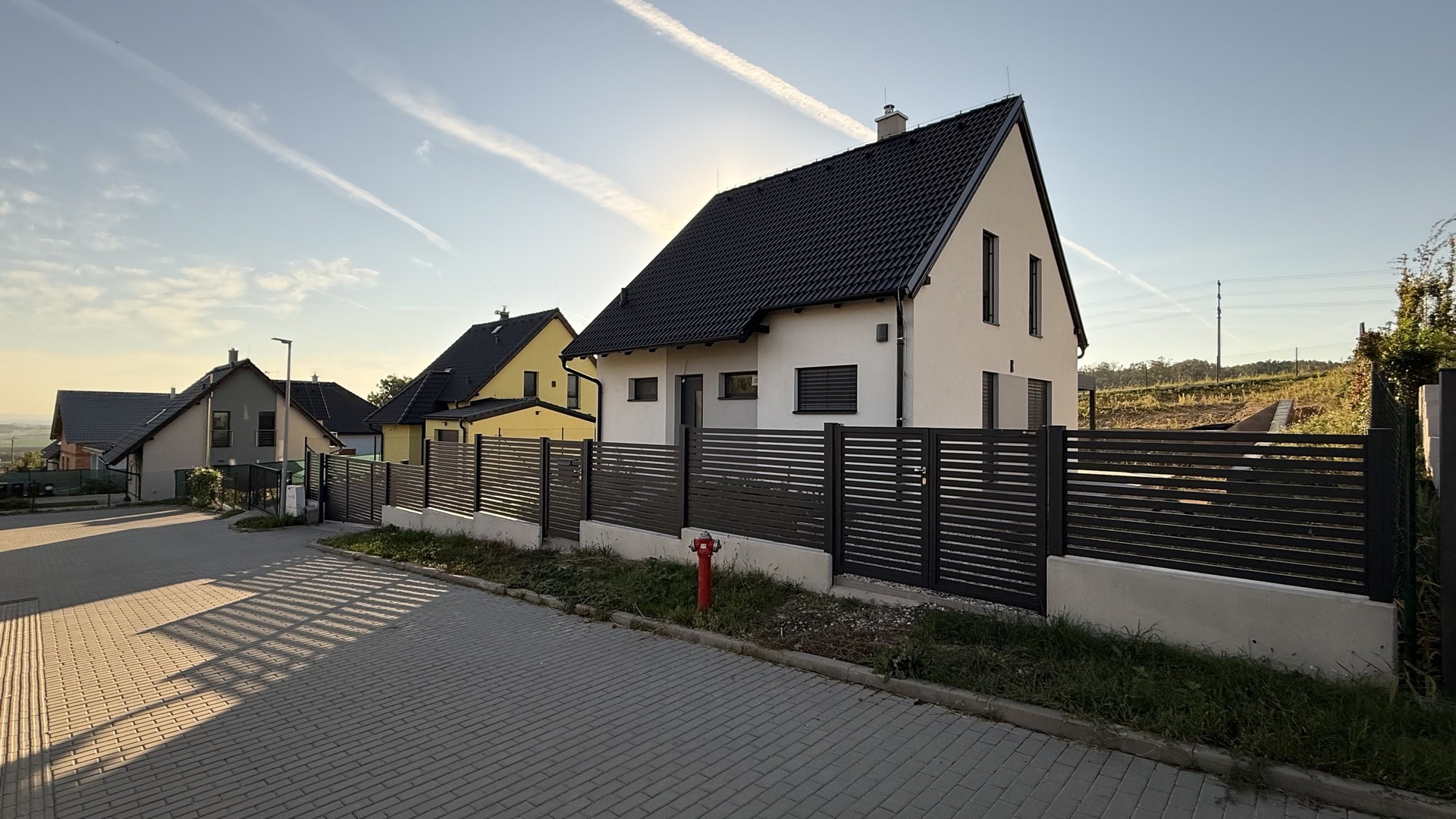Eichner Prodej novostavby RD 5+kk, 124 m2, zahrada 719 m2, parkování, Panenské Břežany, Praha-východ