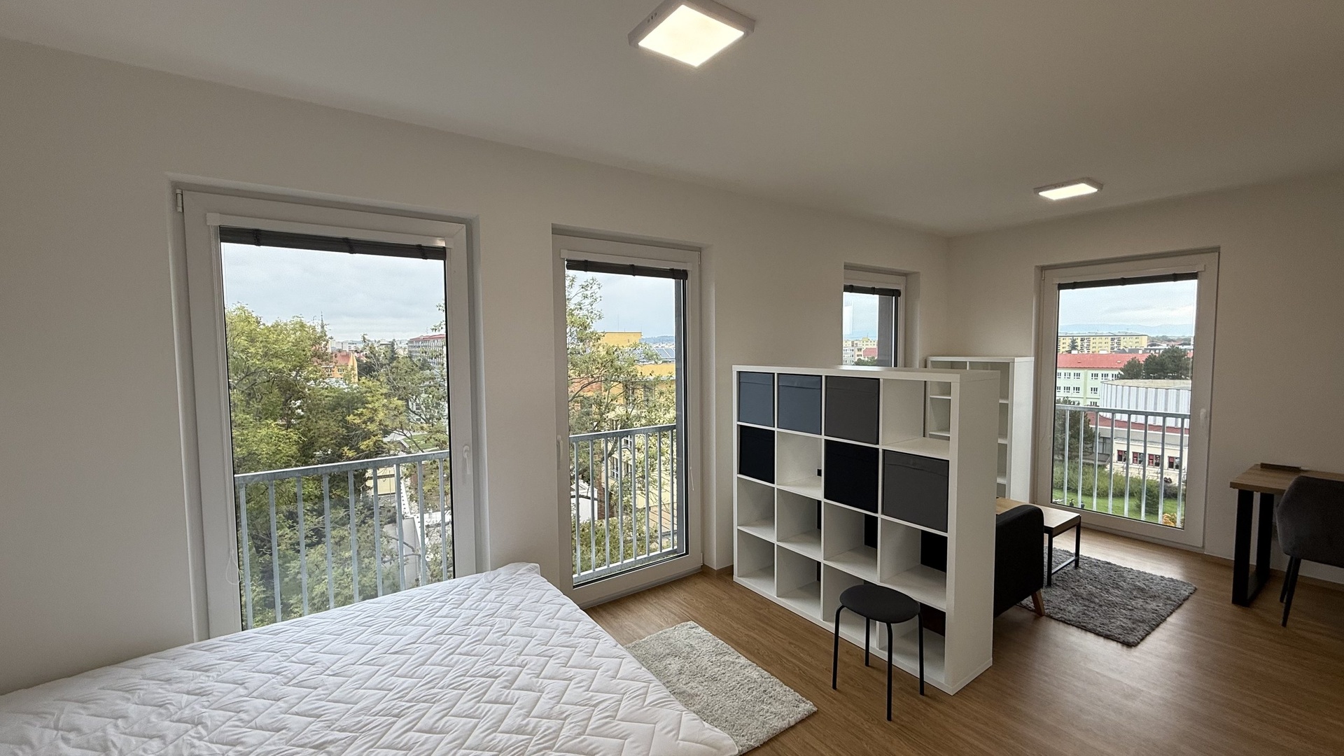 Pronájem nového bytu 1+kk, 32 m2, klimatizace, sklep, rezidence Čechova, Přerov