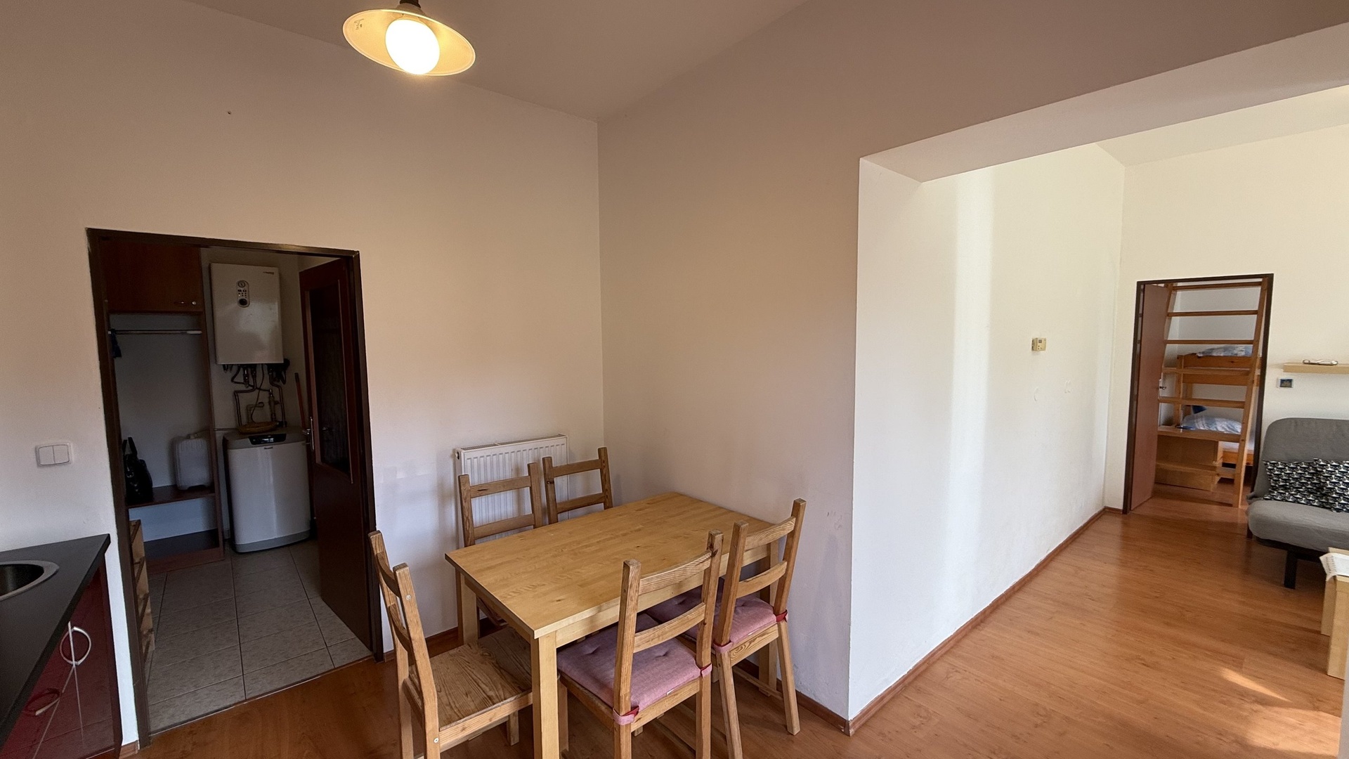 Prodej investičního apartmánu 2+1, 38 m2, balkón, parkovací místo, lyžárna, Slezská, Jeseník