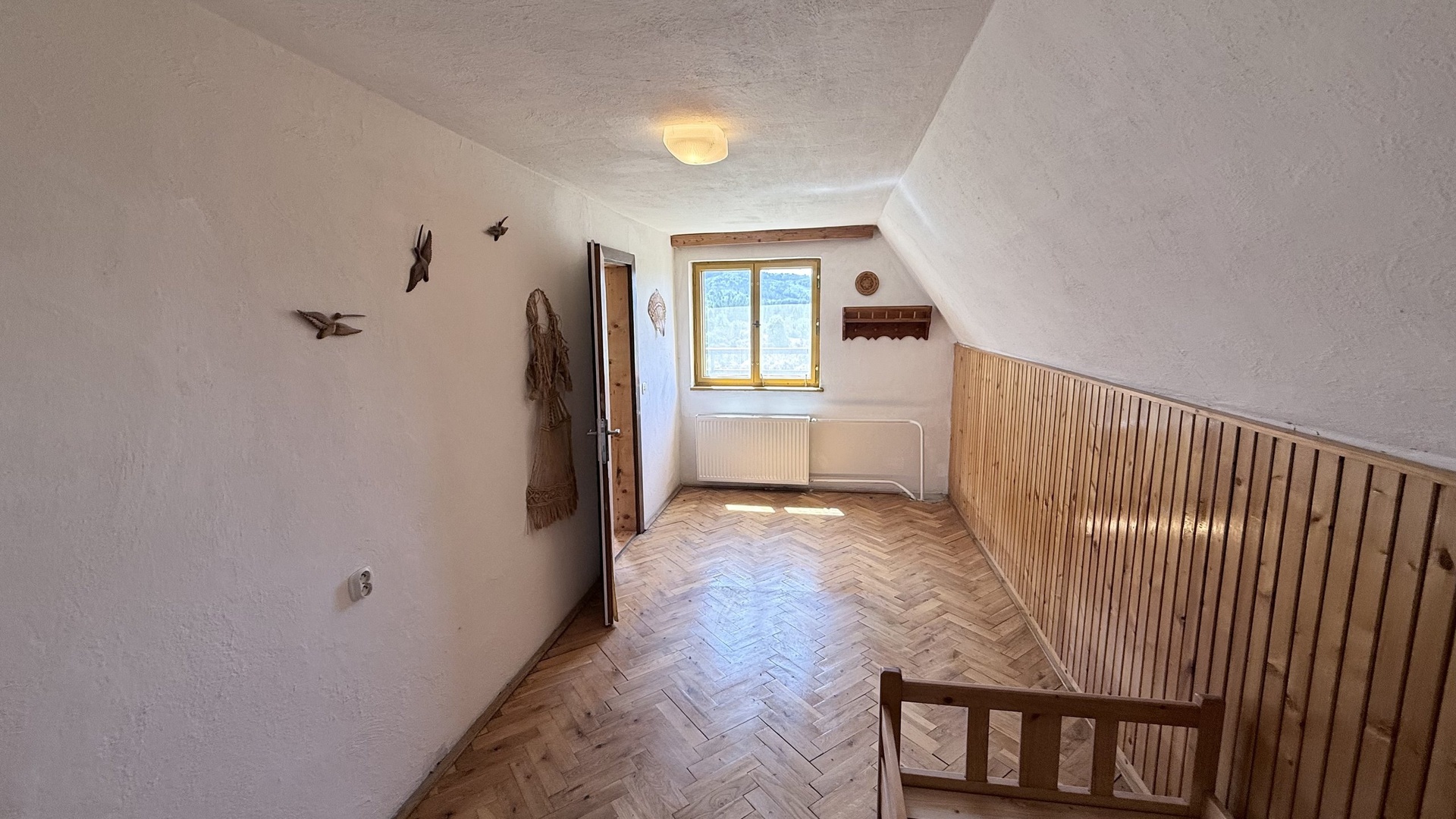 Prodej rekreační chaty 3+1, 139 m2, zahrada, terasa, garáž, Košařiška, Držková