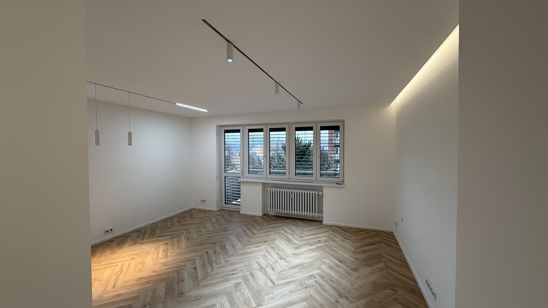 Pronájem novostavby bytu 2+1, 62 m2, balkón , sklep, parkování, Věžové domy, Zlín