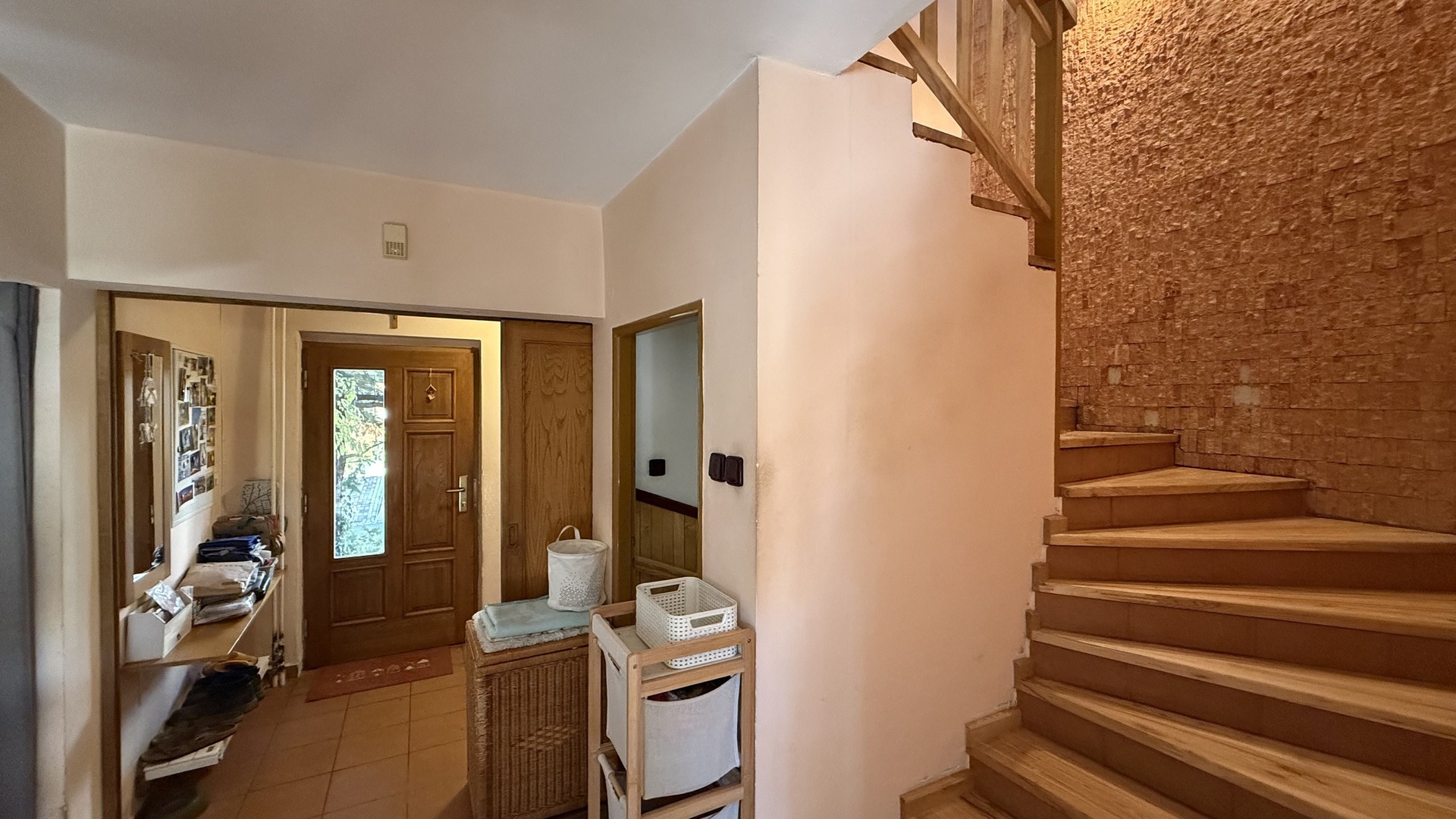 Prodej RD 6+kk, 235 m2, Nivy II, Pozlovice, zahrada, garáž, 2x parkovací místo, Luhačovice