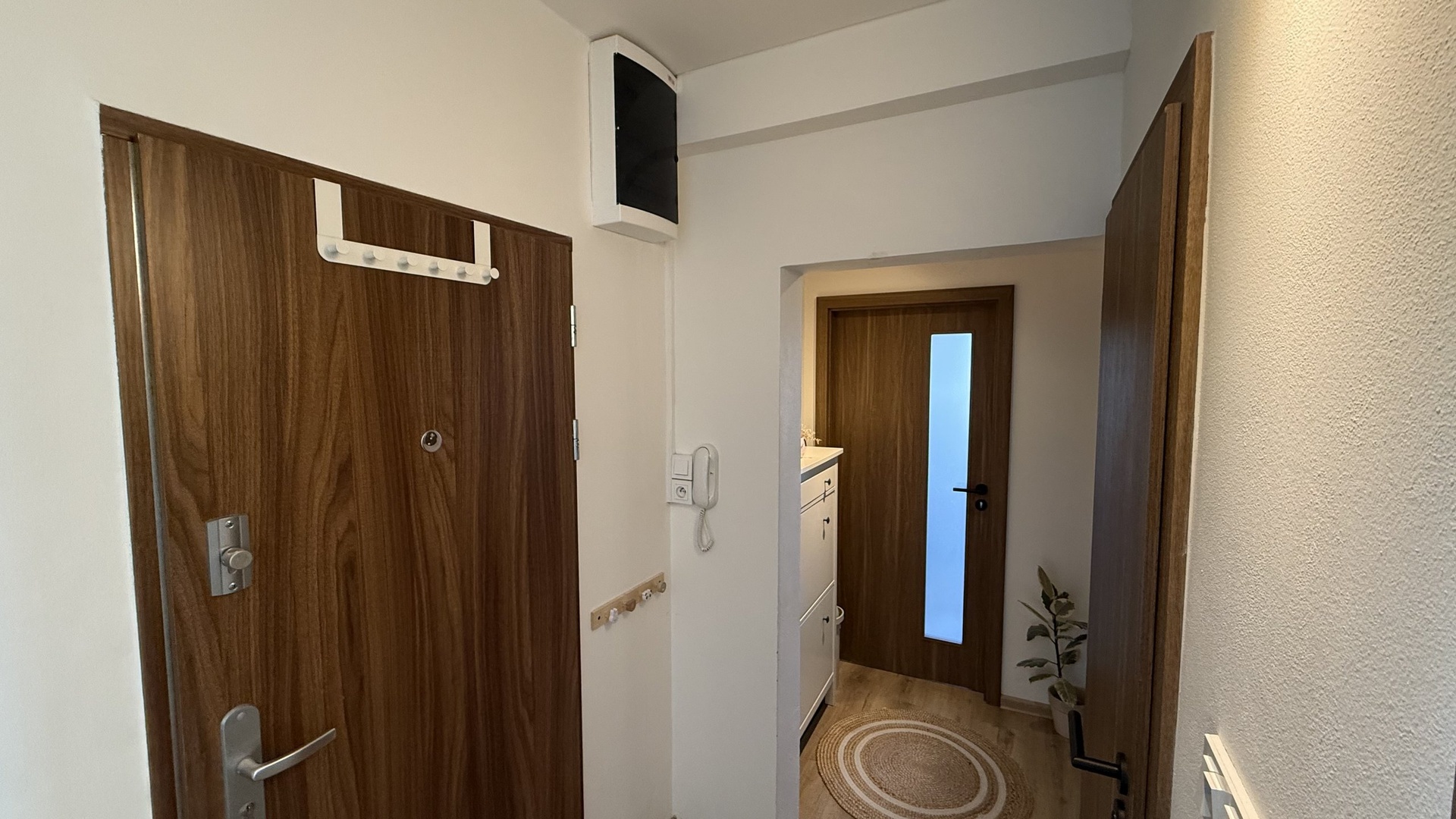 Prodej moderního bytu 3+kk, 67m2, lodžie, sklep, Gutova, Praha 10 Strašnice