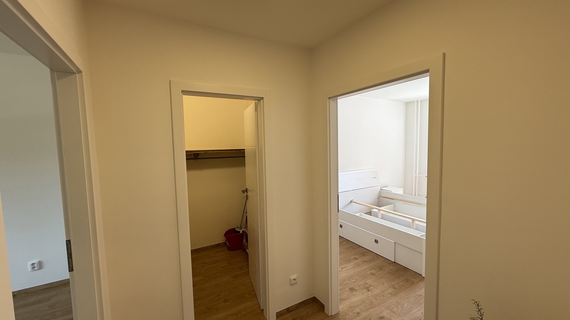Pronájem zrekonstruovaného bytu 2+1, 56 m2, lodžie, sklep, Kúty, Zlín