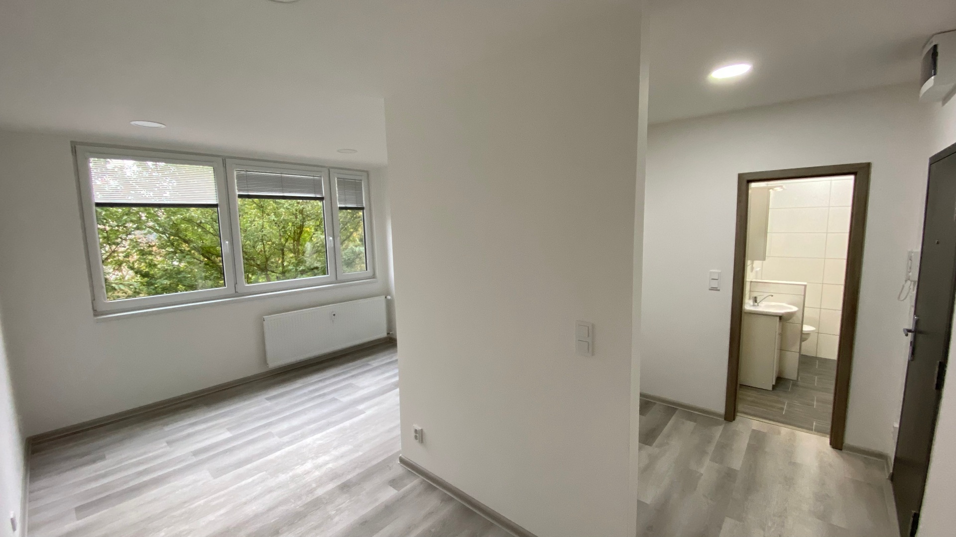 Eichner Pronájem zrekonstruovaného bytu 2+kk , 34 m2, Křiby , Zlín