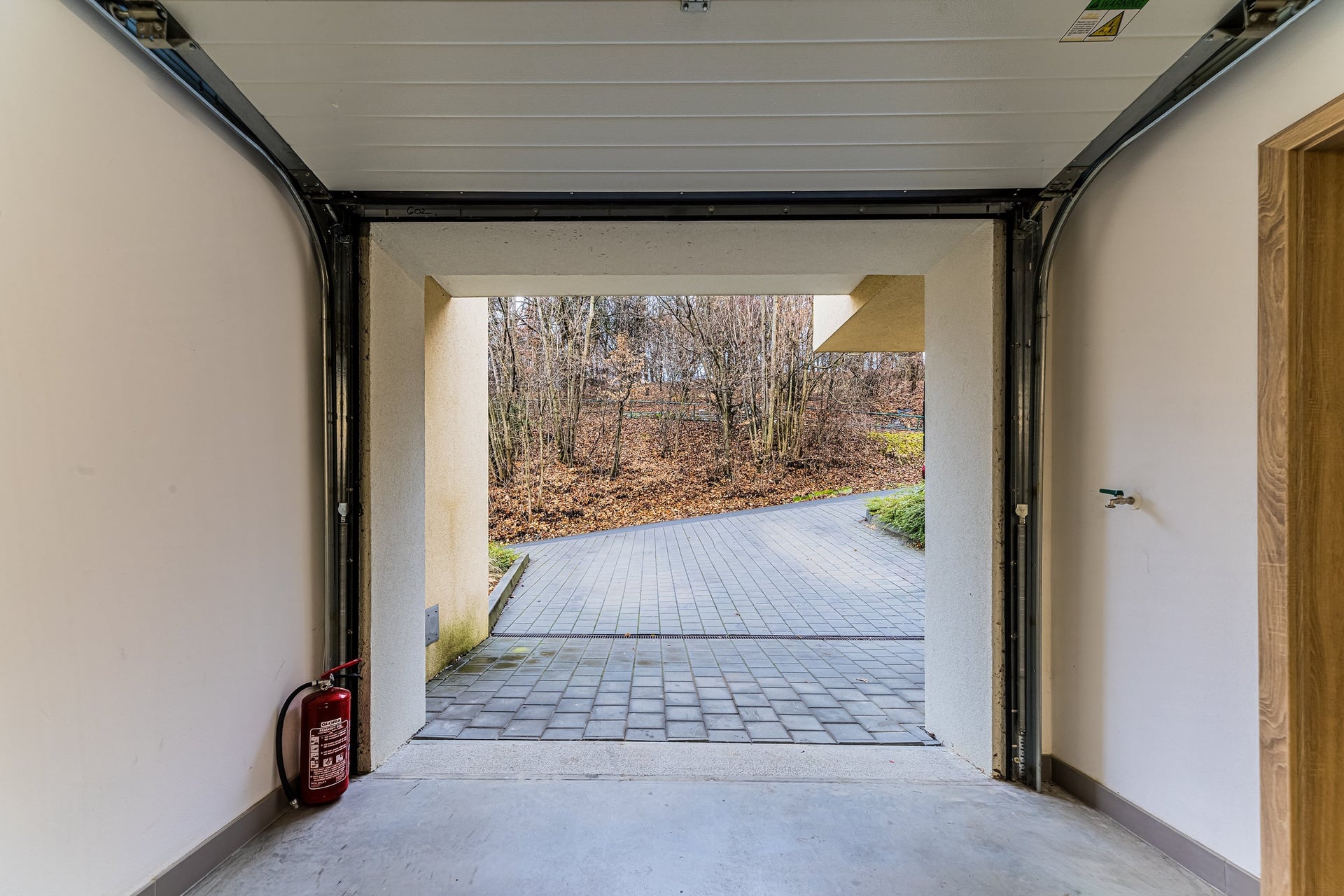 Pronájem RD 6+2, 234 m2, zahrada, terasa, lodžie, garáž, parkování, Pod Stráněmi, Zlín