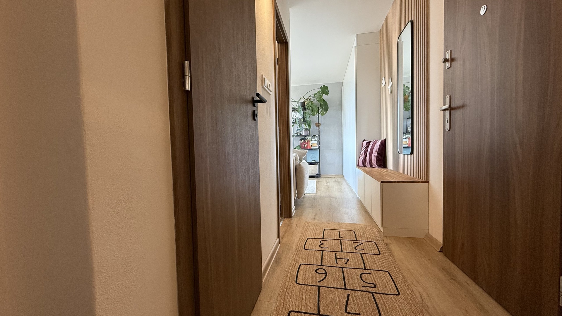 Prodej moderního bytu 3+kk, 67m2, lodžie, sklep, Gutova, Praha 10 Strašnice