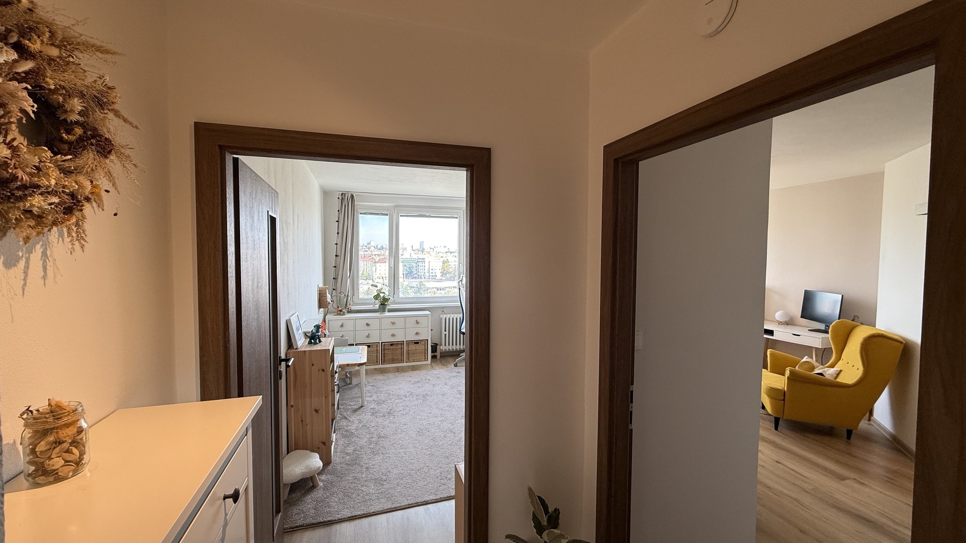 Prodej moderního bytu 3+kk, 67m2, lodžie, sklep, Gutova, Praha 10 Strašnice