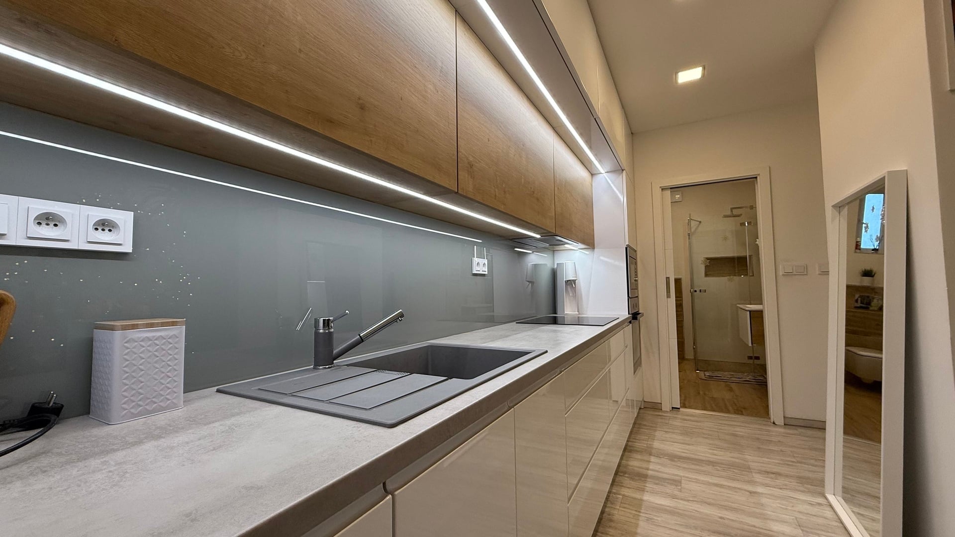 Prodej cihlového bytu 3+kk, 62 m2, sklep, parkování, centrum, Uherský Brod