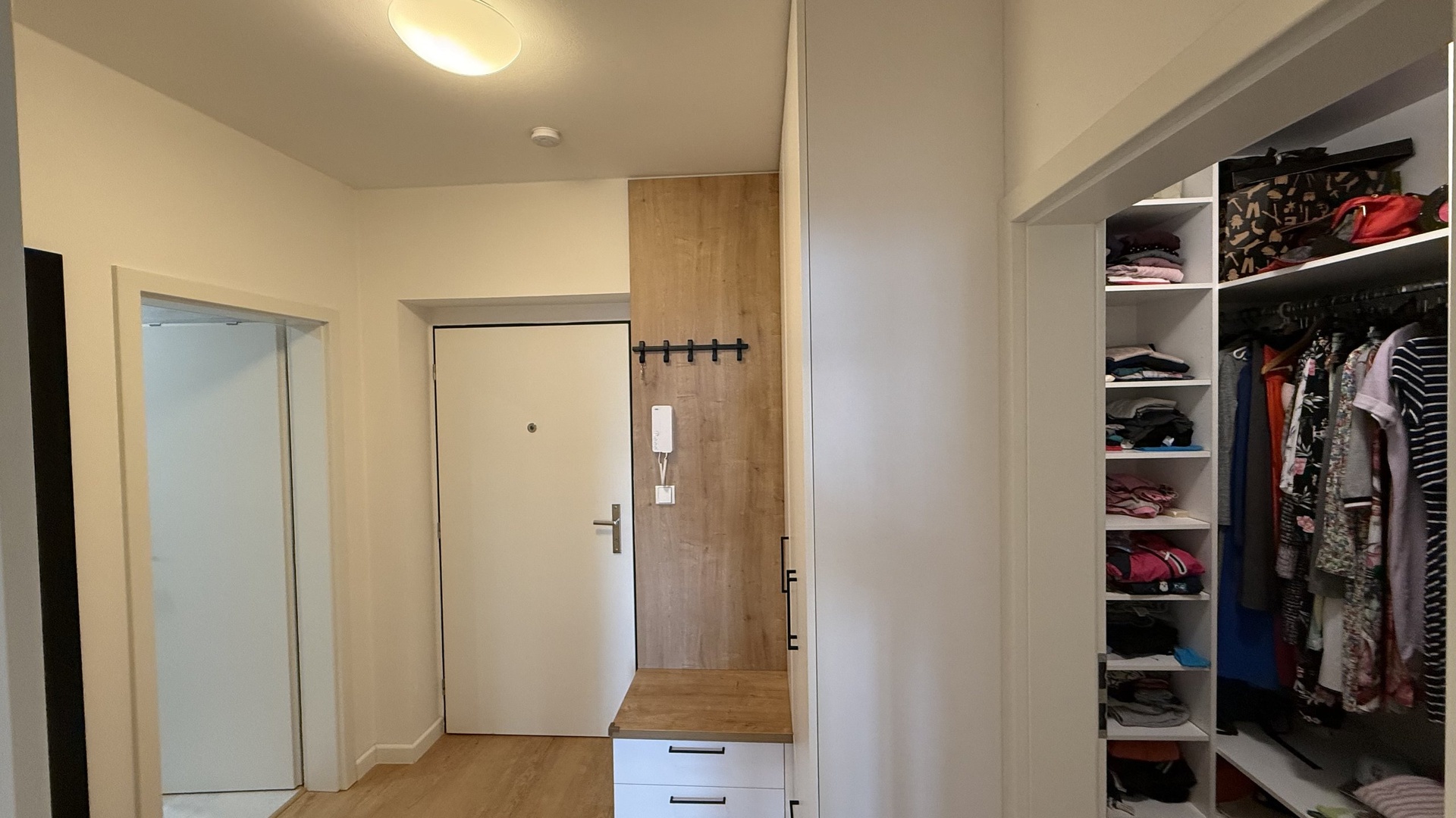 Prodej moderního zděného bytu 2+kk, 53 m2, lodžie, sklep, Zelinova, Zlín