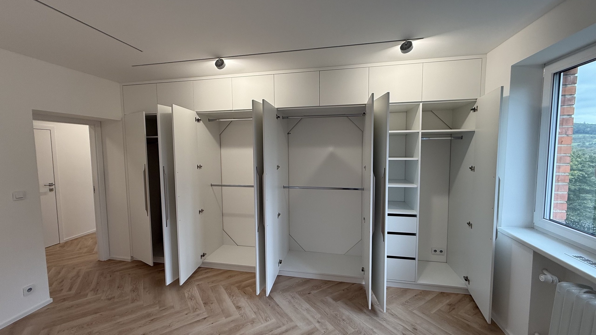 Pronájem novostavby bytu 2+1, 62 m2, balkón , sklep, parkování, Věžové domy, Zlín