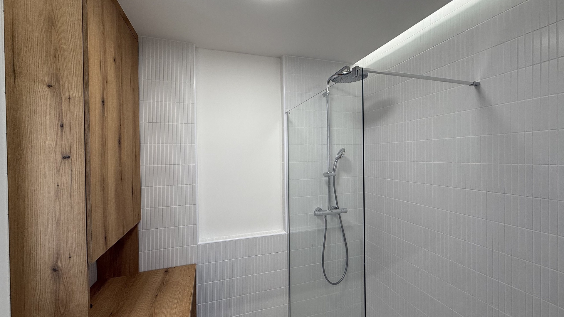 Pronájem novostavby bytu 2+1, 62 m2, balkón , sklep, parkování, Věžové domy, Zlín