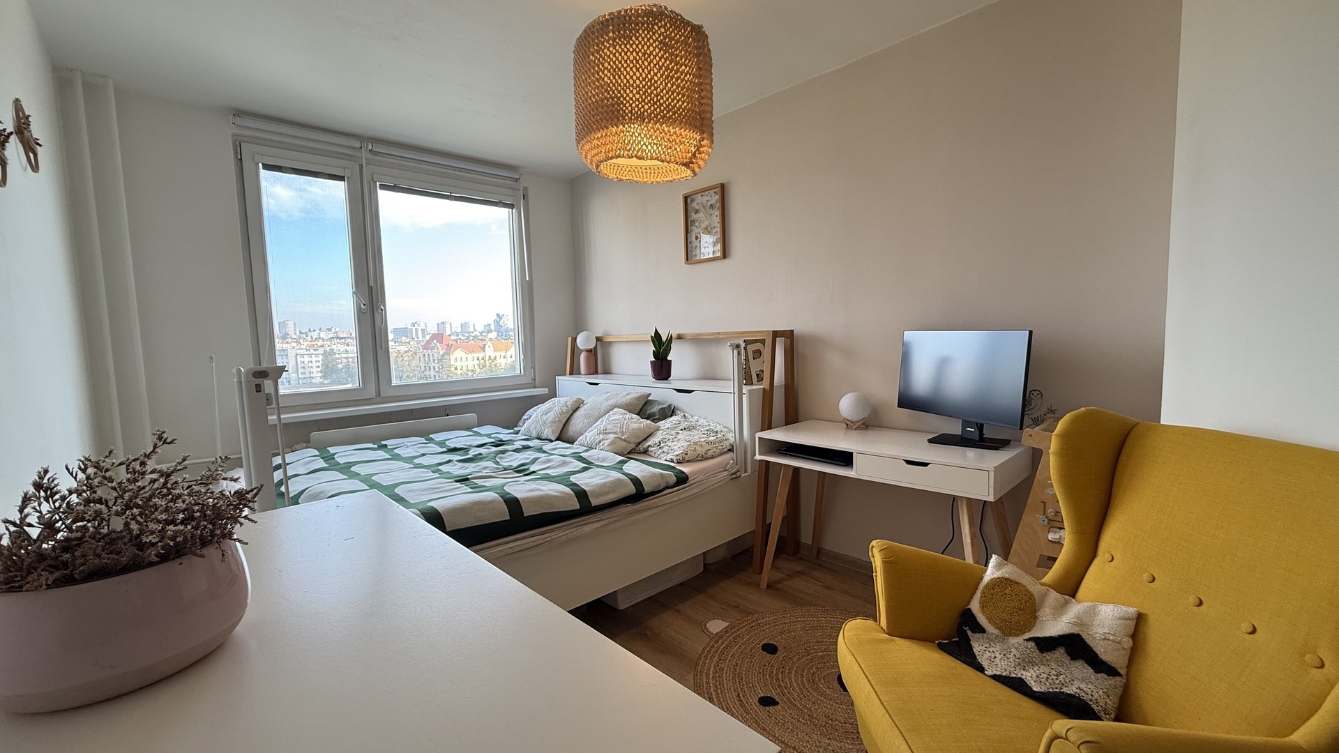 Prodej moderního bytu 3+kk, 67m2, lodžie, sklep, Gutova, Praha 10 Strašnice