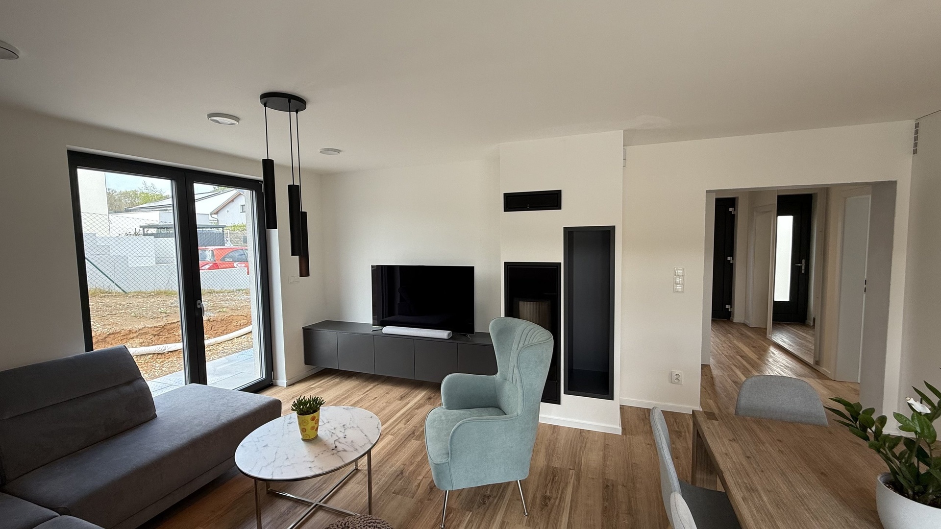 Prodej novostavby RD 5+kk,  124 m2, zahrada 719 m2, parkování, Panenské Břežany, Praha-východ