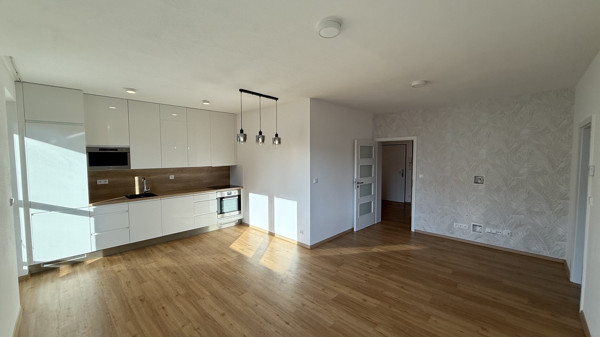 Pronájem bytu 3+kk, 77 m², novostavba, 2 balkóny, Komenského, Fryšták - Horní Ves