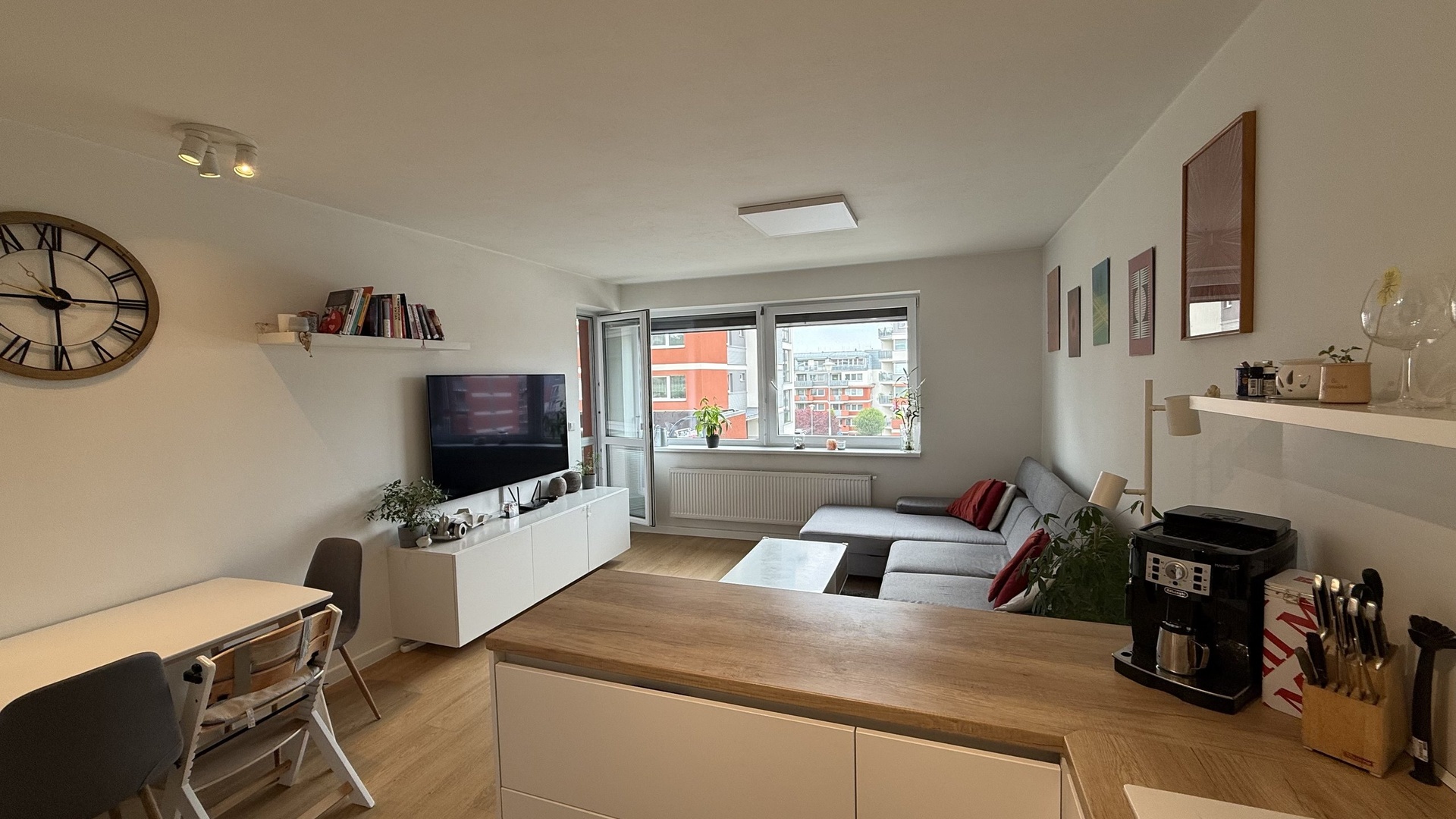 Prodej moderního zděného bytu 2+kk, 53 m2, lodžie, sklep, Zelinova, Zlín