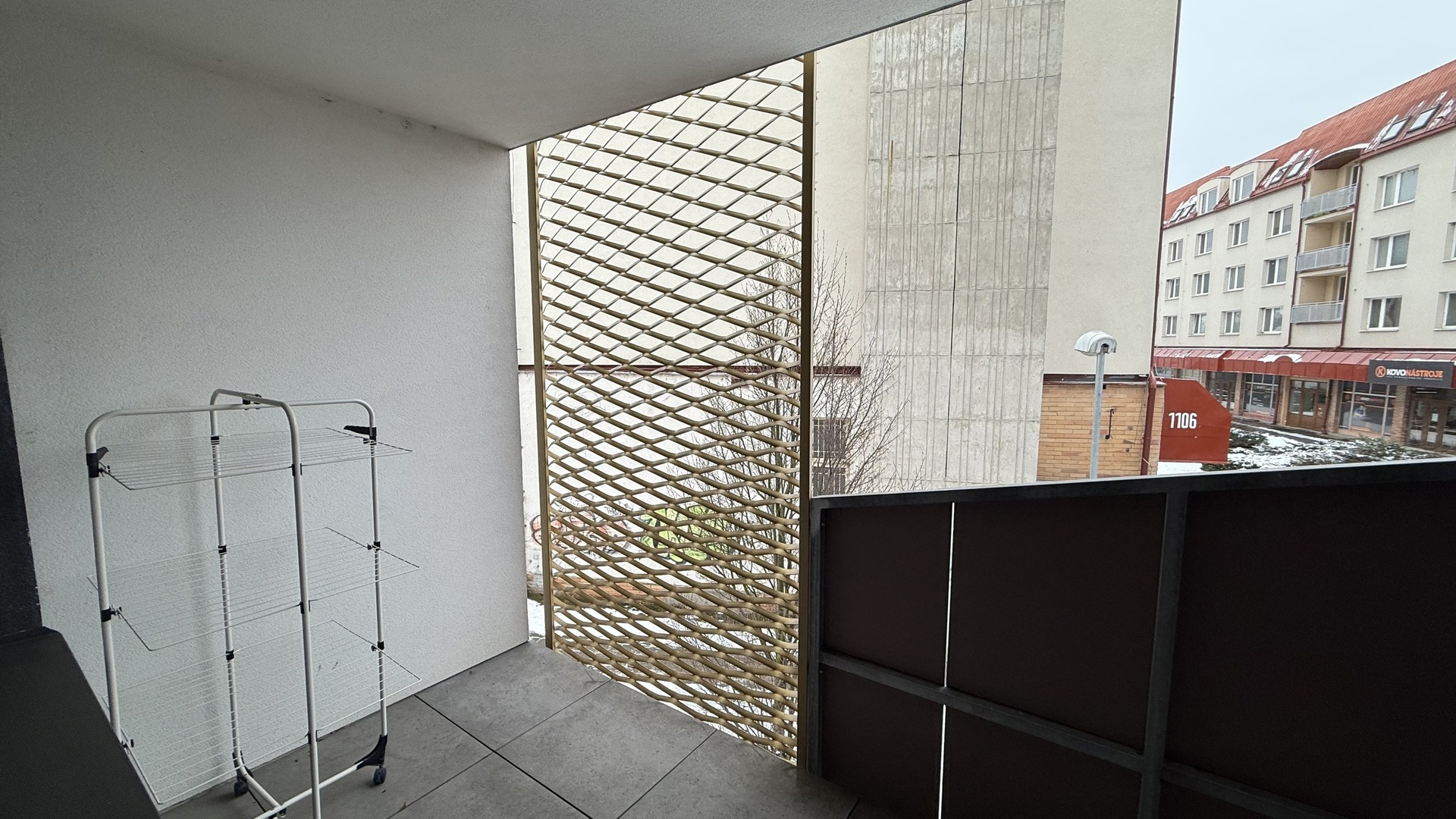 Pronájem bytu 2+kk, 32 m2, sklep, balkón, parkovací místo, Hřebíčkova, Zlín - Malenovice