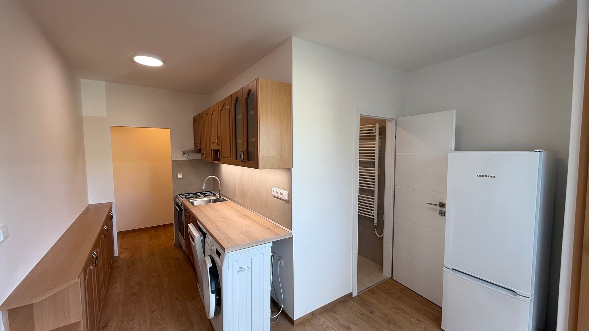 Pronájem zrekonstruovaného bytu 2+1, 56 m2, lodžie, sklep, Kúty, Zlín