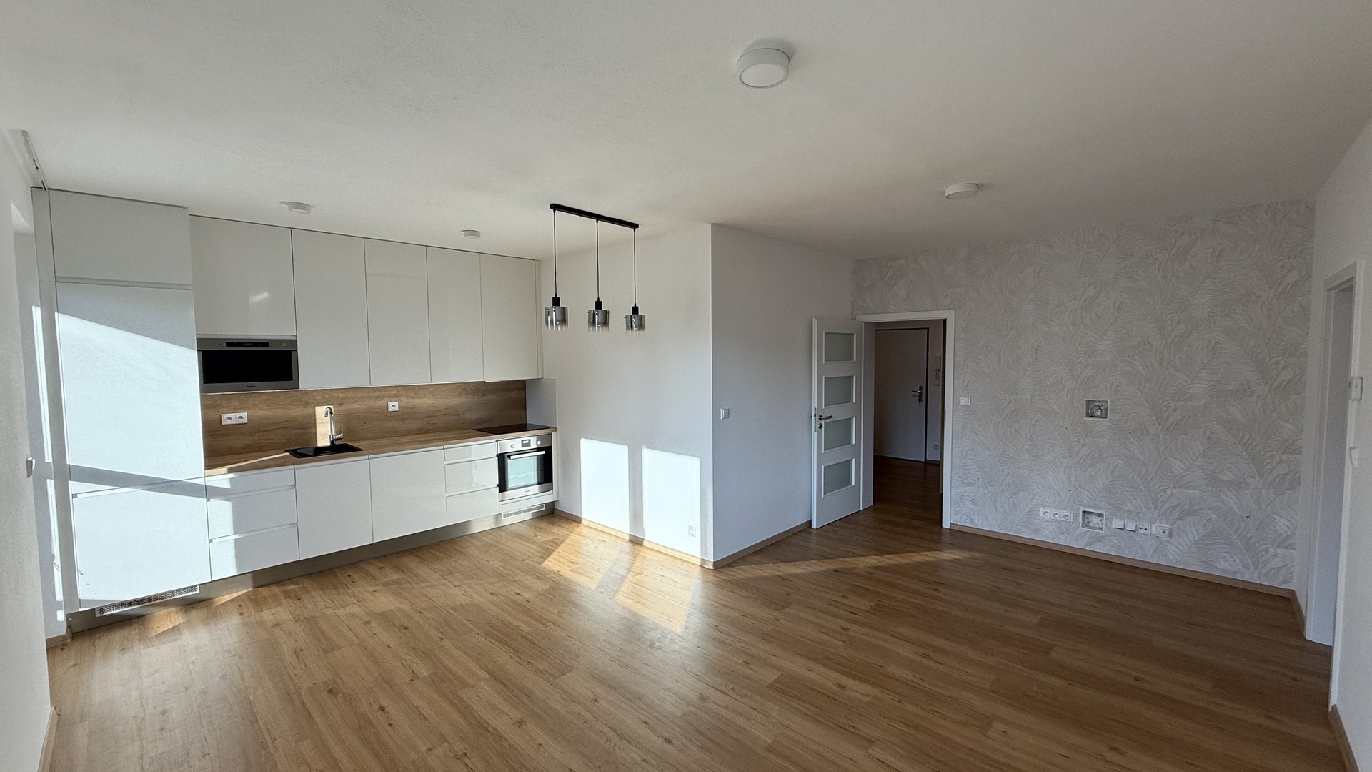 Pronájem bytu 3+kk, 77 m², novostavba, 2 balkóny, Komenského, Fryšták - Horní Ves