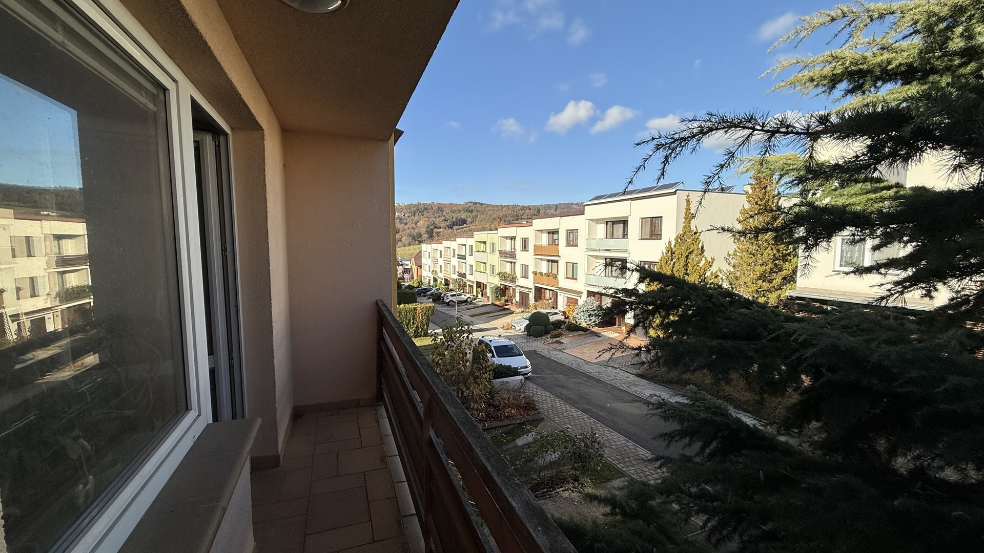 Prodej RD 6+kk, 235 m2, Nivy II, Pozlovice, zahrada, garáž, 2x parkovací místo, Luhačovice