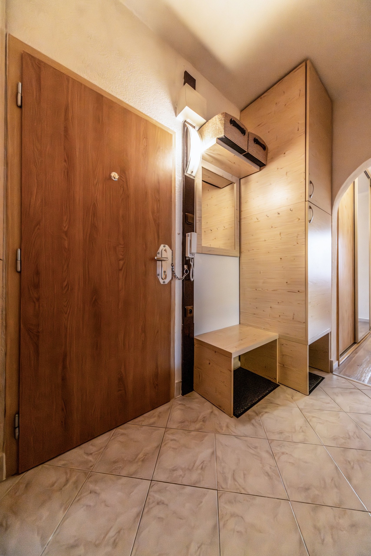 Prodej bytu 3+1, 70 m2, 1.NP, lodžie, sklep, Moravská, Jížní Svahy, Zlín