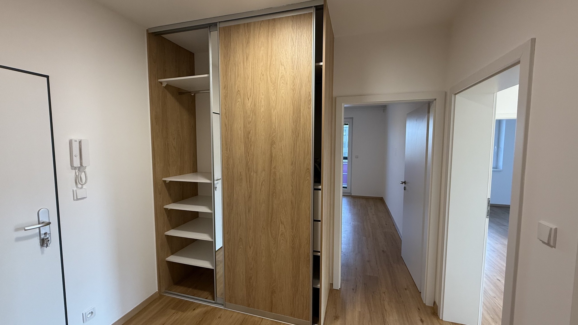 Pronájem bytu 3+kk, 77 m², novostavba, 2 balkóny, Komenského, Fryšták - Horní Ves