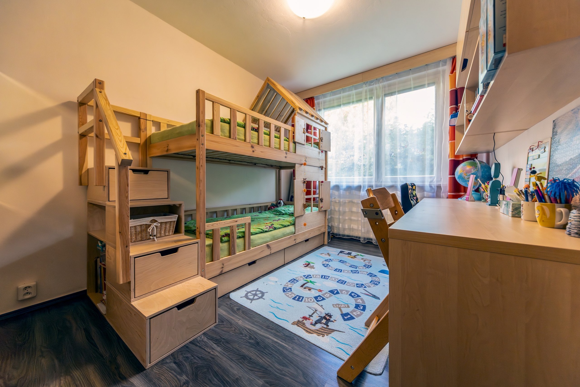 Prodej bytu 3+1, 70 m2, 1.NP, lodžie, sklep, Moravská, Jížní Svahy, Zlín