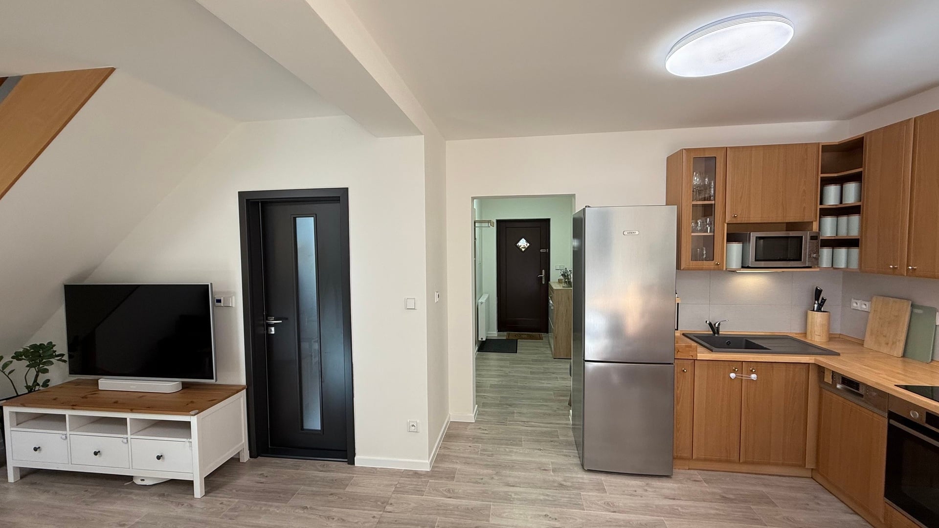 Prodej baťovského domku 4+kk, 109 m2, terasa, přístavba, sklep, parkovací stání, vlastní pozemek, Příkrá, Zlín