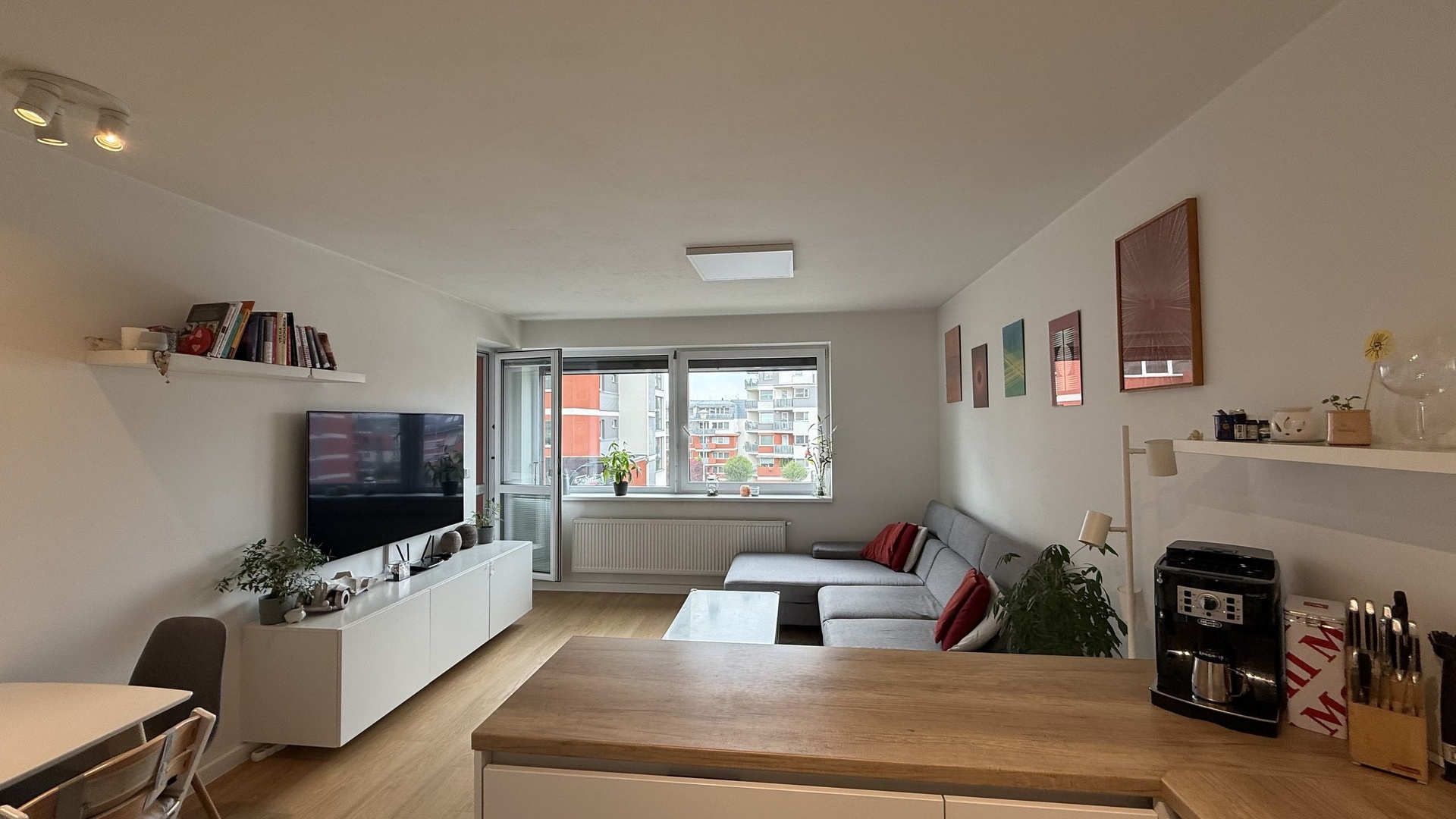 Prodej moderního zděného bytu 2+kk, 53 m2, lodžie, sklep, Zelinova, Zlín