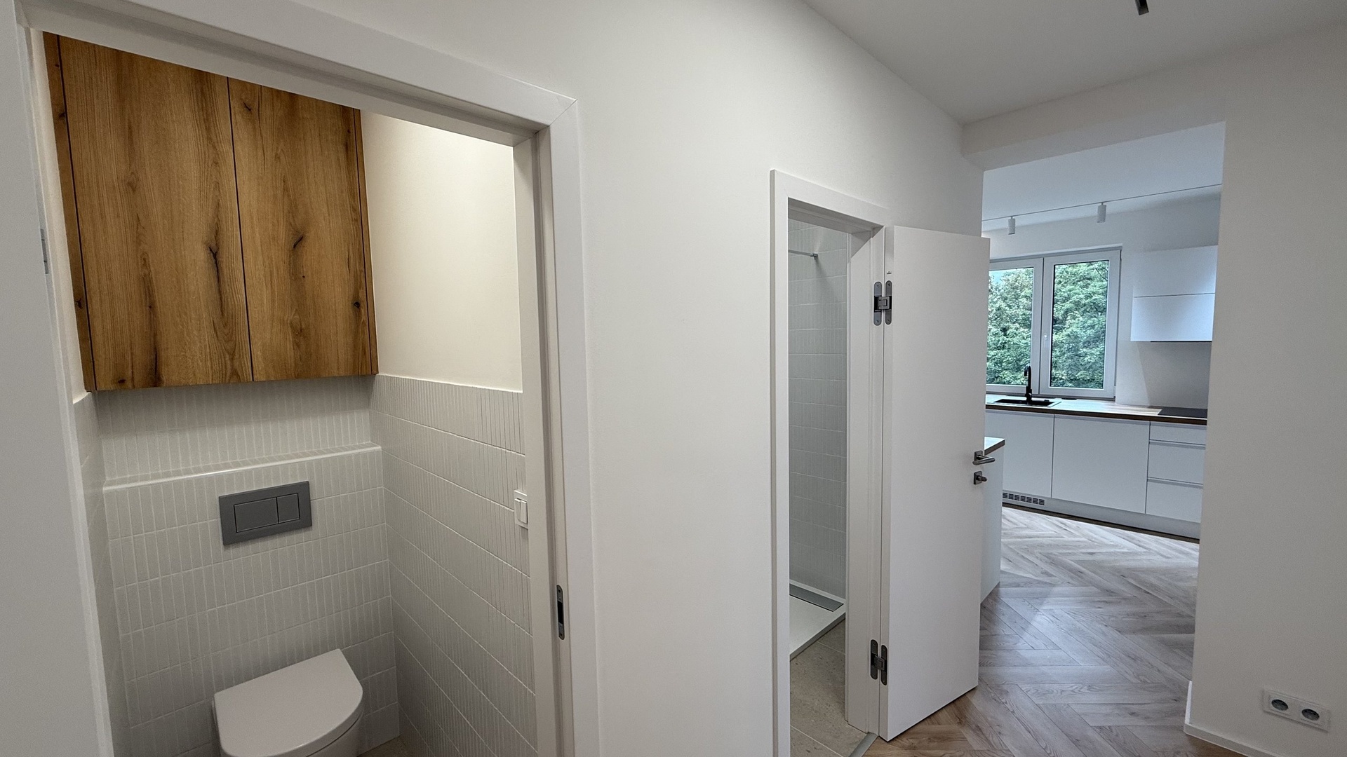 Pronájem novostavby bytu 2+1, 62 m2, balkón , sklep, parkování, Věžové domy, Zlín