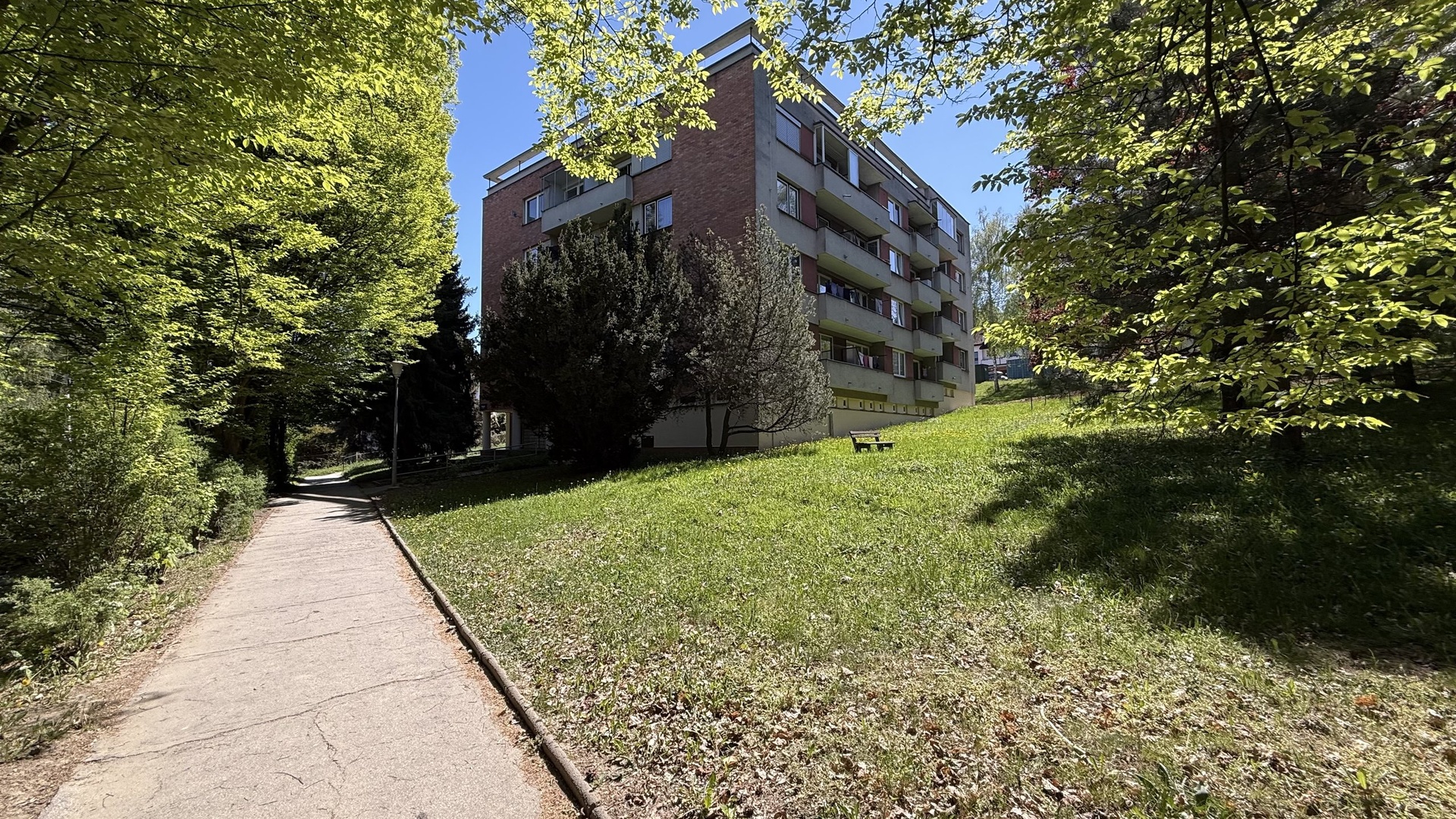Prodej nového cihlového bytu 3+kk, 72 m2, 2x lodžie, sklep, garáž, Přílucká, Zlín