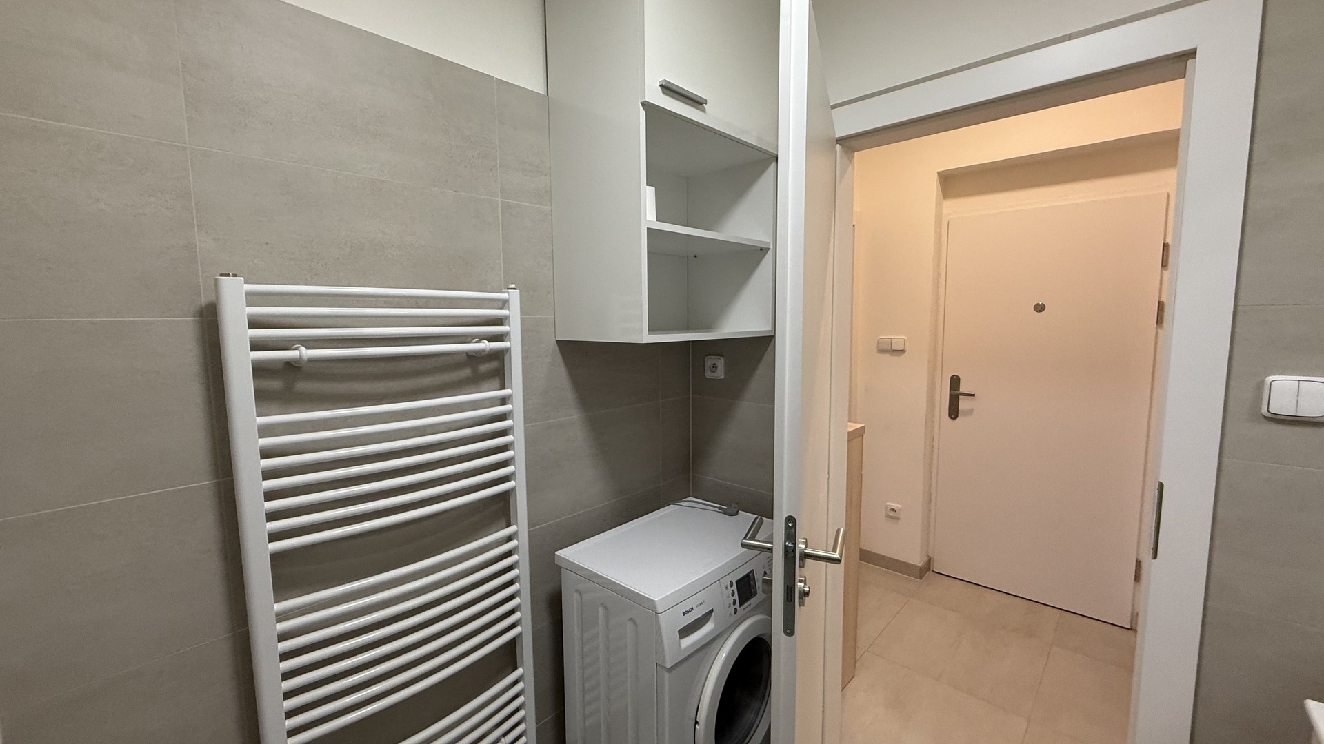 Pronájem bytu 2+kk, 32 m2, sklep, balkón, parkovací místo, Hřebíčkova, Zlín - Malenovice