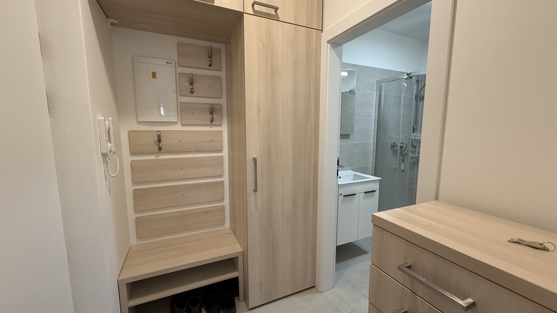 Pronájem bytu 2+kk, 32 m2, sklep, balkón, parkovací místo, Hřebíčkova, Zlín - Malenovice