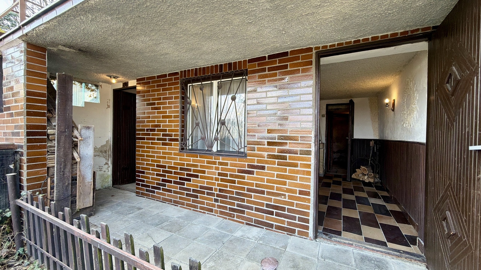 Prodej chaty 3+kk, 57 m², balkon, sklep, pergola, zahrada, Březnice u Zlína