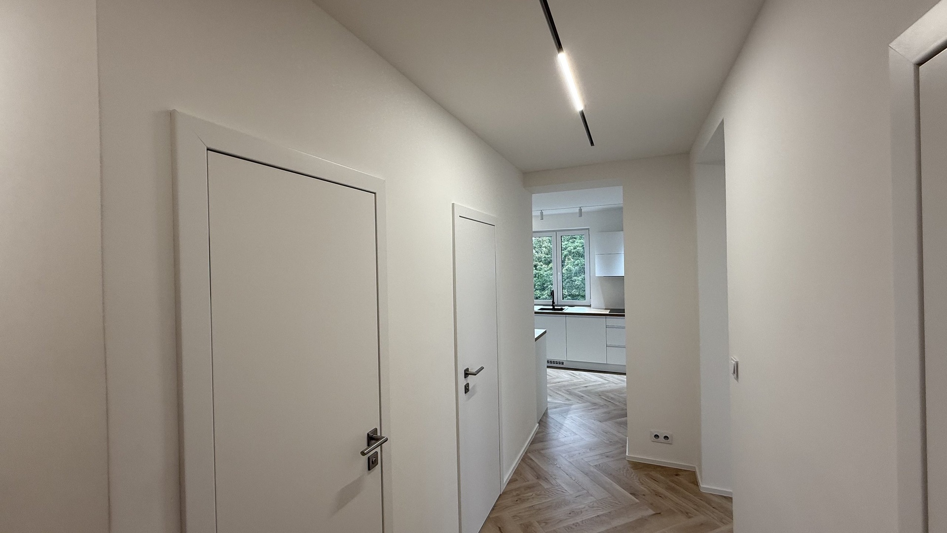 Pronájem novostavby bytu 2+1, 62 m2, balkón , sklep, parkování, Věžové domy, Zlín